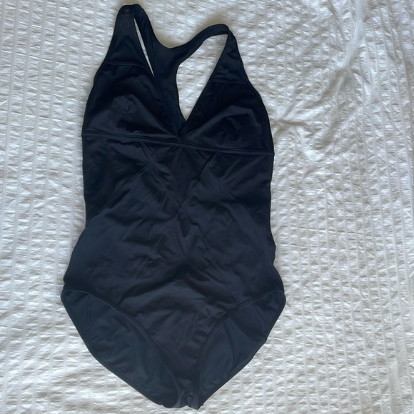 Adidas Stella McCartney black keyhole back swimsuit one piece size large - Picture 1 of 5